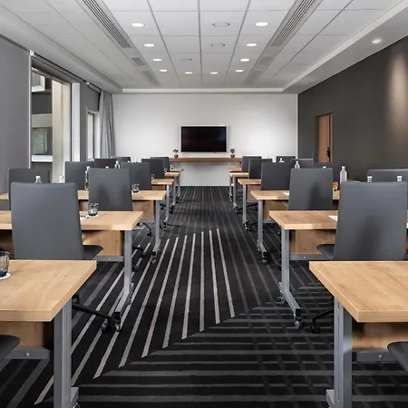 INNSiDE by Meliá Paris Charles de Gaulle Airport 4*