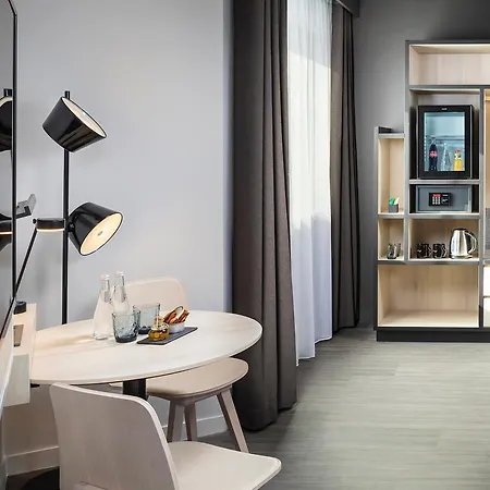 INNSiDE by Meliá Paris Charles de Gaulle Airport Hotel 4*