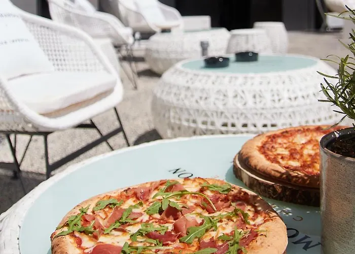 호텔 인사이드 파리 샤를 드 골 에어포트 4*