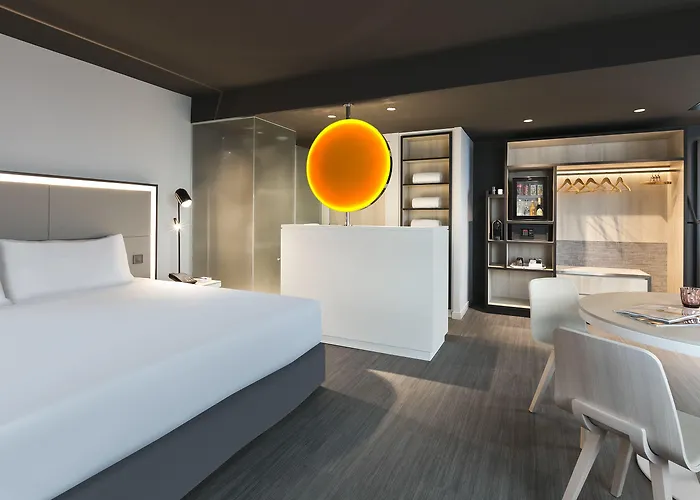 INNSiDE by Meliá Paris Charles de Gaulle Airport 4*