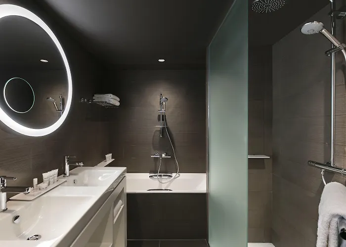 INNSiDE by Meliá Paris Charles de Gaulle Airport 4*