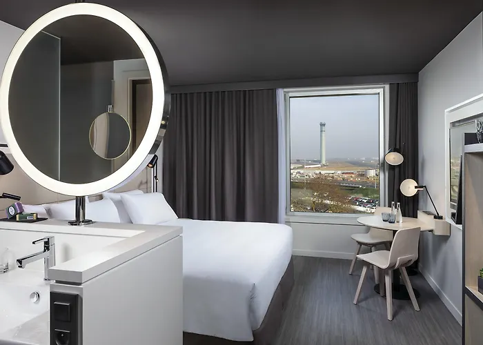 INNSiDE by Meliá Paris Charles de Gaulle Airport 4* Roissy-en-France
